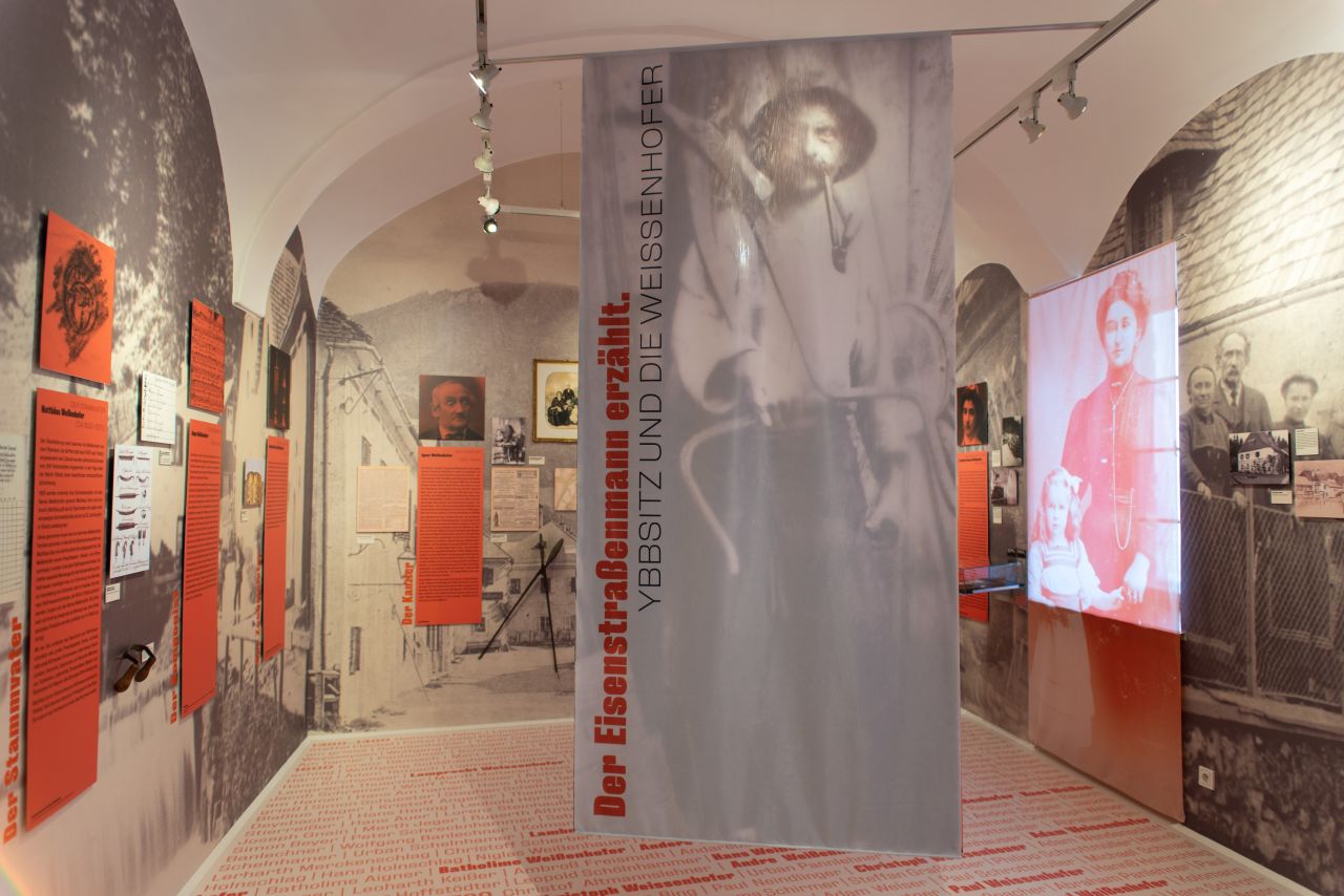 Ybbsitz und die Weißenhofer, Blick in die Ausstellung